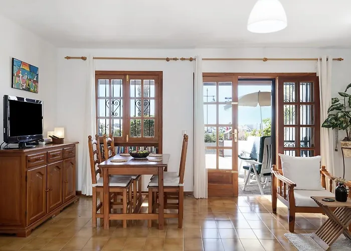 Puerto Chico N * Playa Blanca