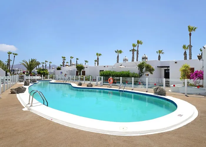 Puerto Chico N Apartment